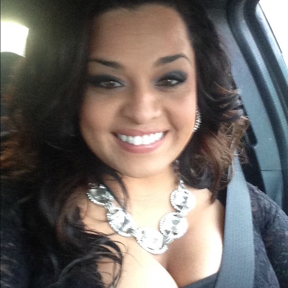 Nikki - Picture 1 of 3