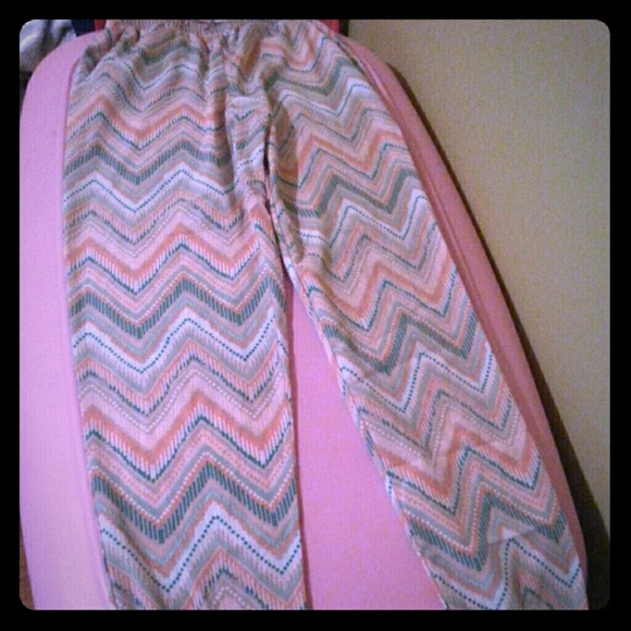 Joggers - Picture 1 of 2