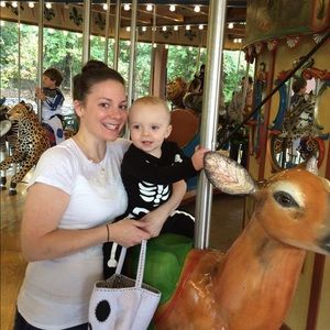 Meet your Posher, Ashley