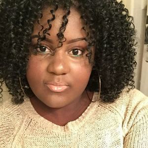 Meet your Posher, Brittaney