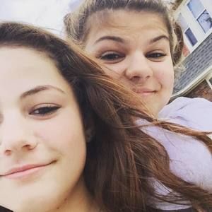 Meet your Posher, Isabella