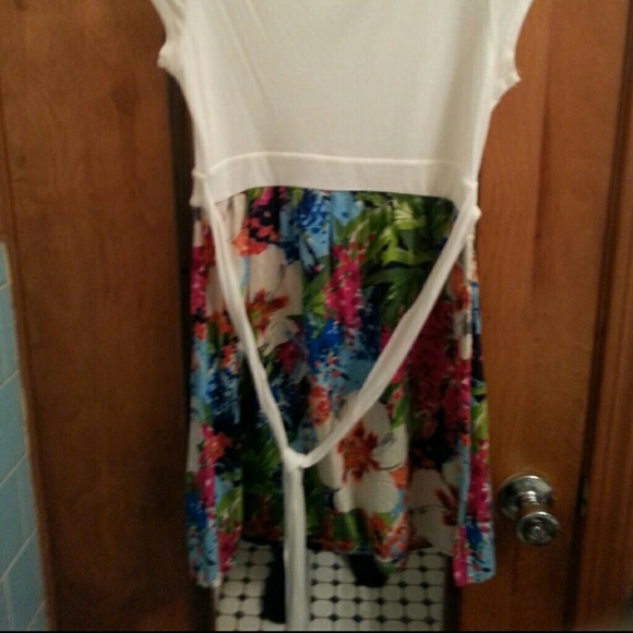 Floral Dress - Picture 2 of 2