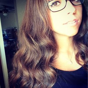 Meet your Posher, Emma