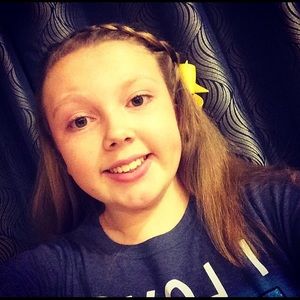 Meet your Posher, Makenzi