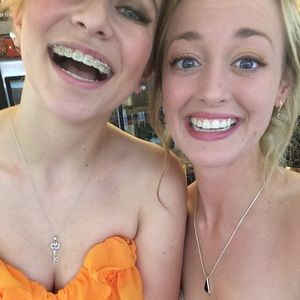 Meet your Posher, Kira