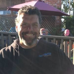 Meet your Posher, Tom