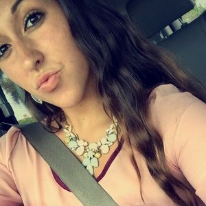 Meet your Posher, Kaitlyn