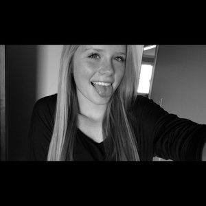 Meet your Posher, Kaleigh