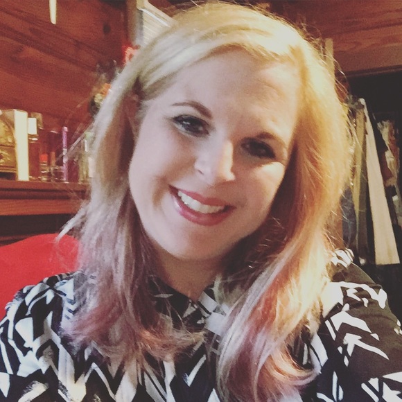 Meet your Posher, Randa - Picture 1 of 1