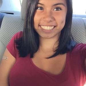 Meet your Posher, Adriana