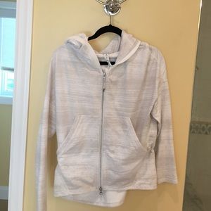 Lulu sweatshirt