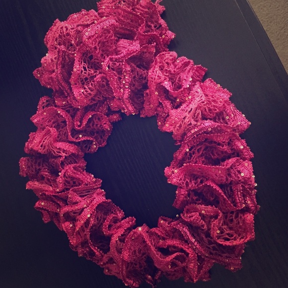 Sparkly pink scarf :)