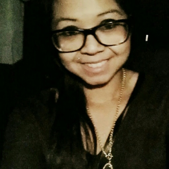 Meet your Posher, Supatra