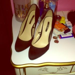 Size 6 Forever 21 heels only wore once