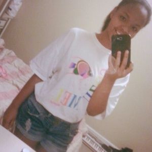 Meet your Posher, Cassandra