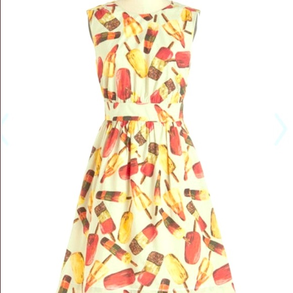 ModCloth Dresses & Skirts - NWOT Too much fun in Popsicle size md