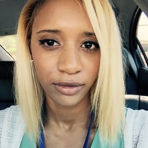 Meet your Posher, Paris