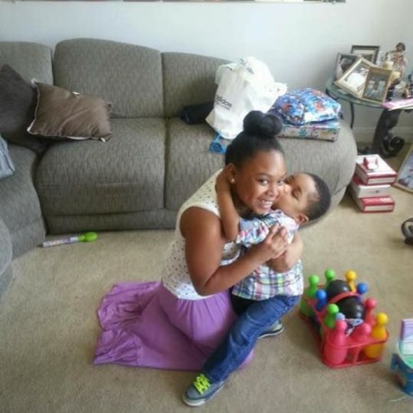 Meet your Posher, Aunya - Picture 1 of 1