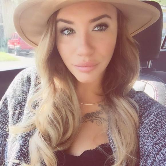 Meet your Posher, Casey - Picture 1 of 1