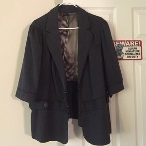 Grey and black blazer!