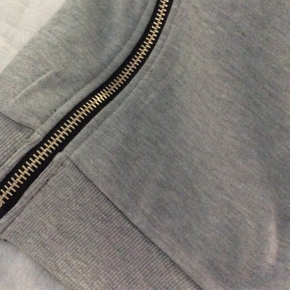 UNIF Gray Zip-Up Oversized Hoodie Sweat Jacket - Picture 7 of 7