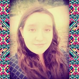 Meet your Posher, Courtney