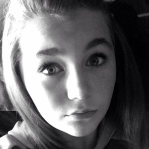 Meet your Posher, Hailly