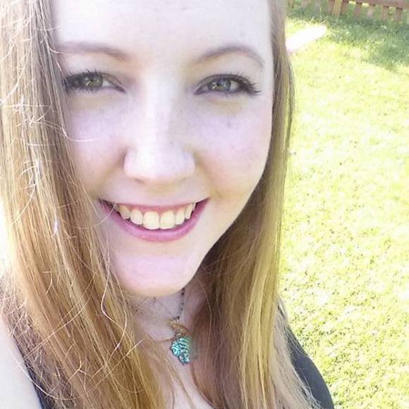 Meet your Posher, Kayce