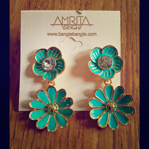 Amrita Singh Jewelry - 🌟HP x3🌟AMRITA SINGH turquoise/gold earrings