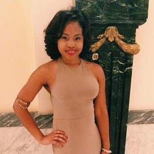 Meet your Posher, Khadijah