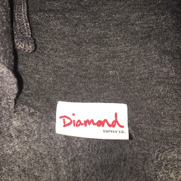 Crop hoodie - Picture 3 of 4