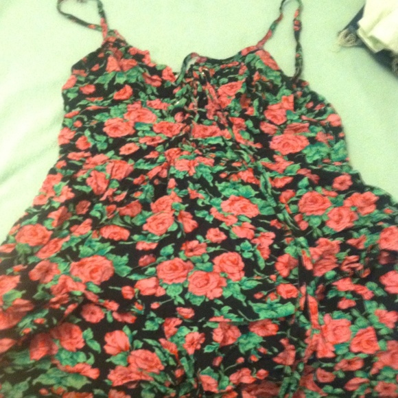 Flowered 1 piece