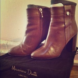 *Massimo Dutti* Brown Ankle Boot