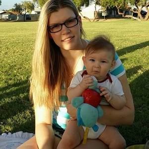 Meet your Posher, Courtney