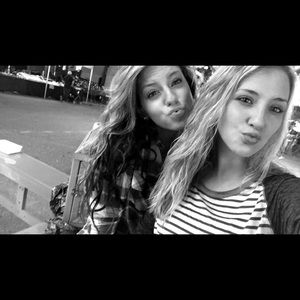 Meet your Posher, Caitlyn