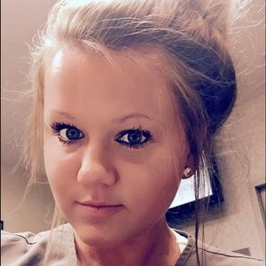 Meet your Posher, Lyndsey