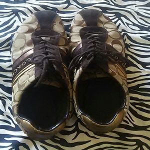 Coach used shoes size 9