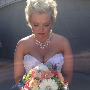 Meet your Posher, Abby