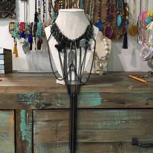 Chain and sparkle statement choker