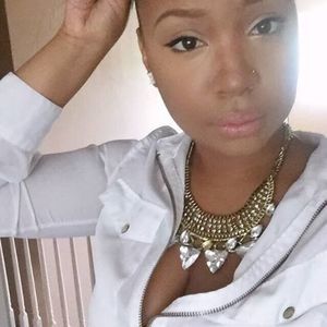 Meet your Posher, Anise