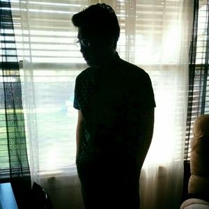 Meet your Posher, Elijah