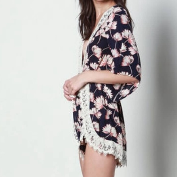 Floral wrap romper - Picture 2 of 4