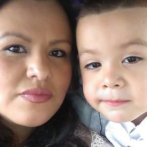 Meet your Posher, Claudia