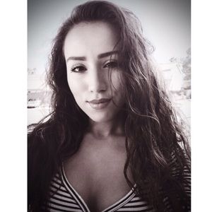 Meet your Posher, Sabrina