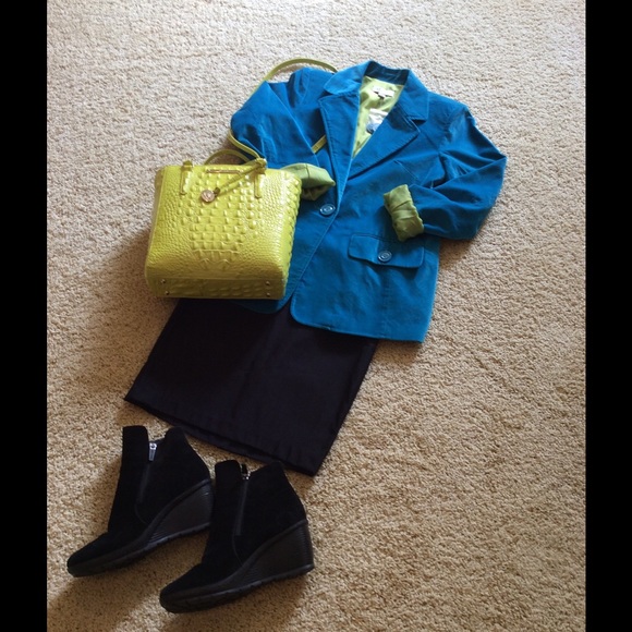 🐬Teal Velveteen Jacket👀
