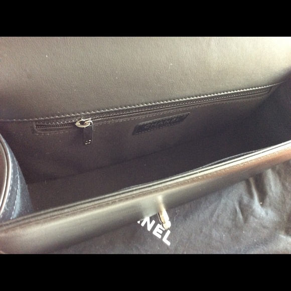 Large boy chanel handbag, Grained calfskin & gold-tone metal  Chanel Boy Bag