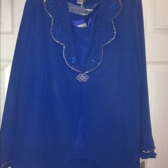 3pc chiffon material suit with embellishment trim