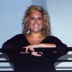 Meet your Posher, Alaina