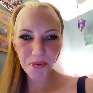 Meet your Posher, Shayla