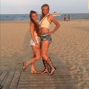 Meet your Posher, Stephanie